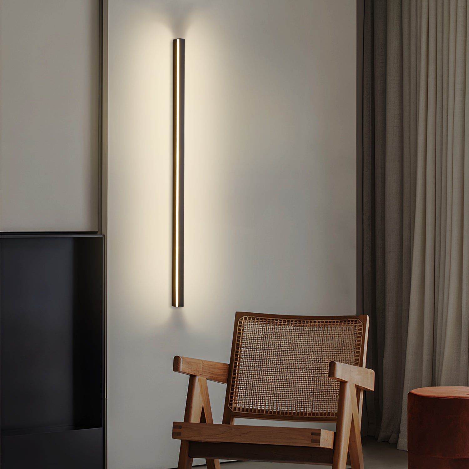 Tratto Wall Light