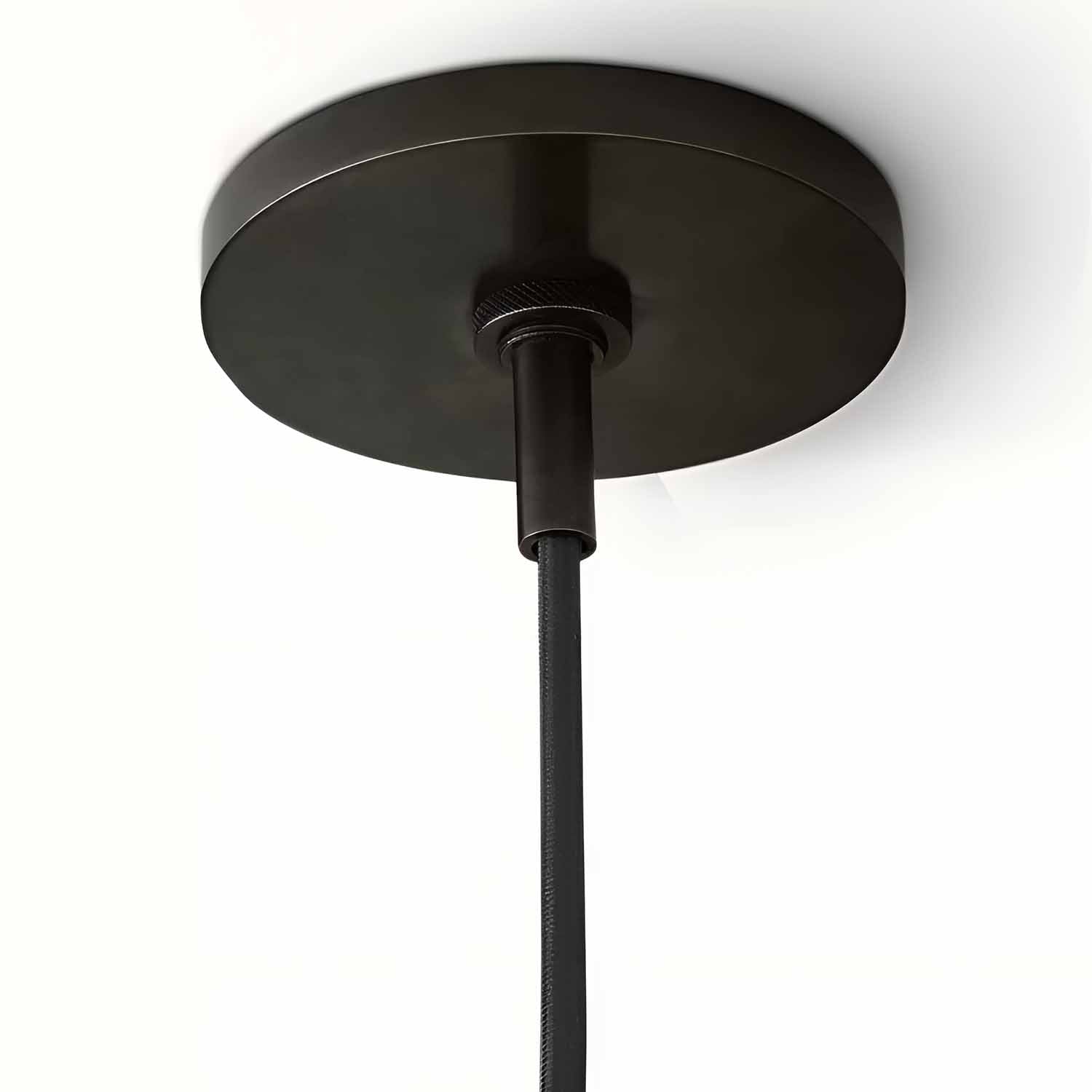 Utilitaire Globe Shade Pendant Light