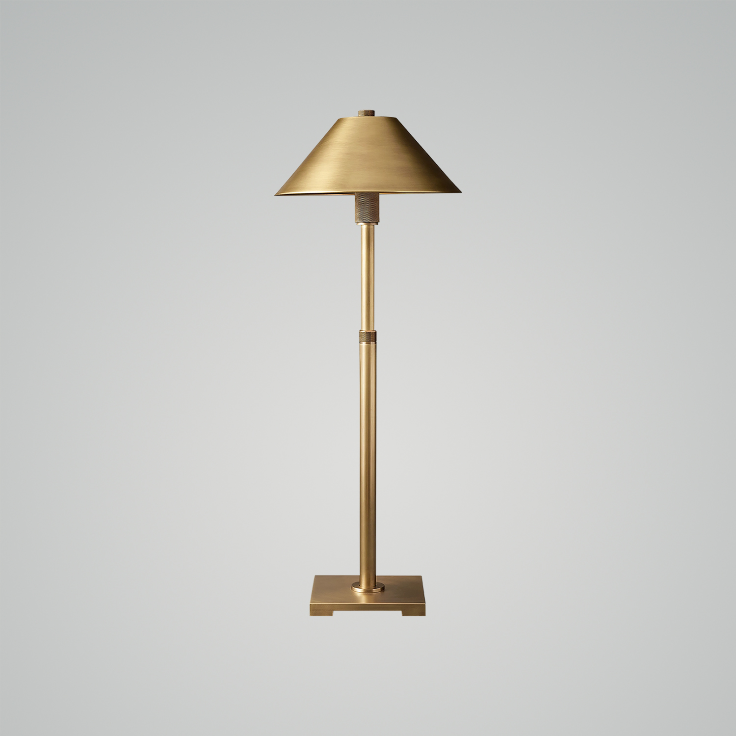 Utilitaire Metal Shade Table Lamp