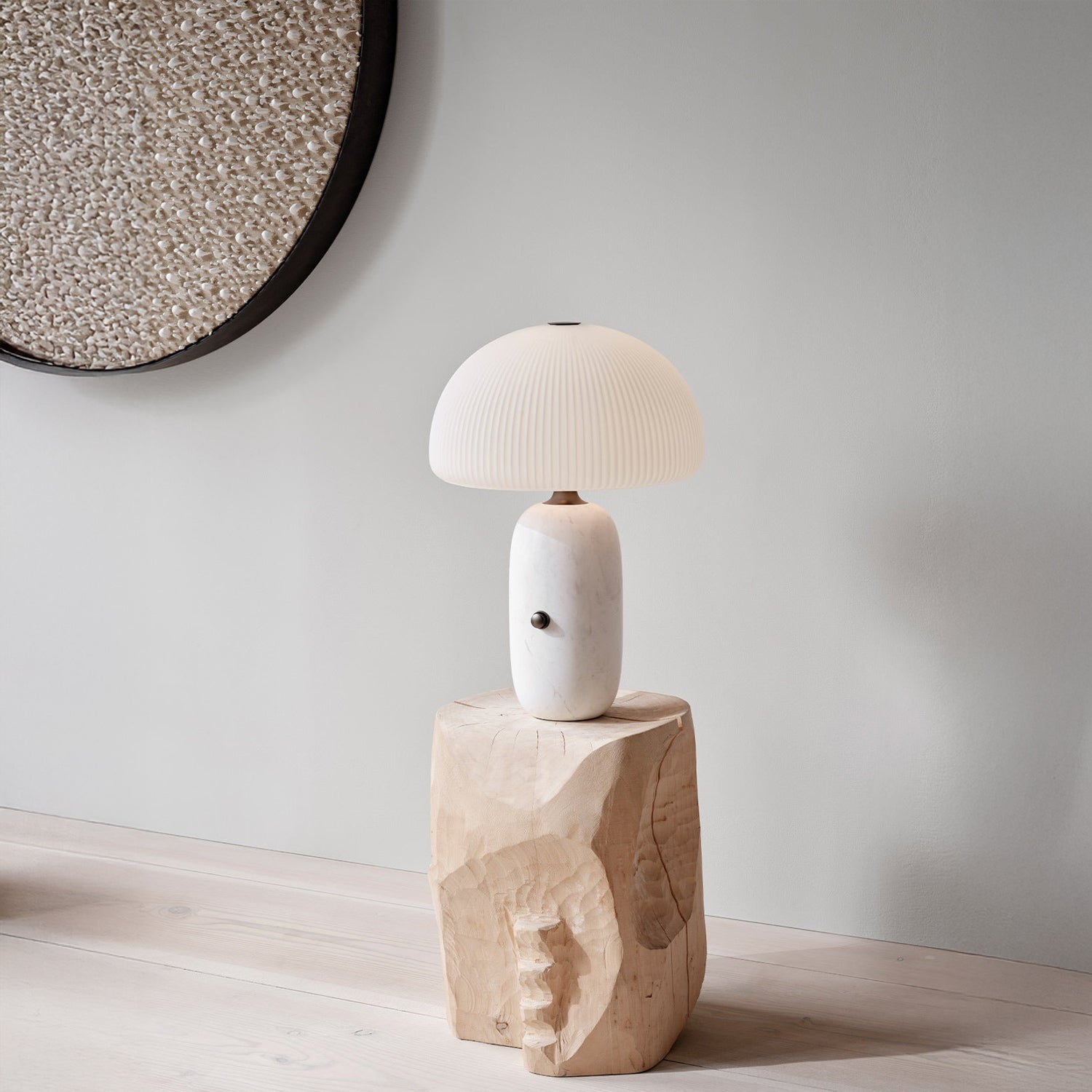 VIPP592 SCULPTURE TABLE LAMP