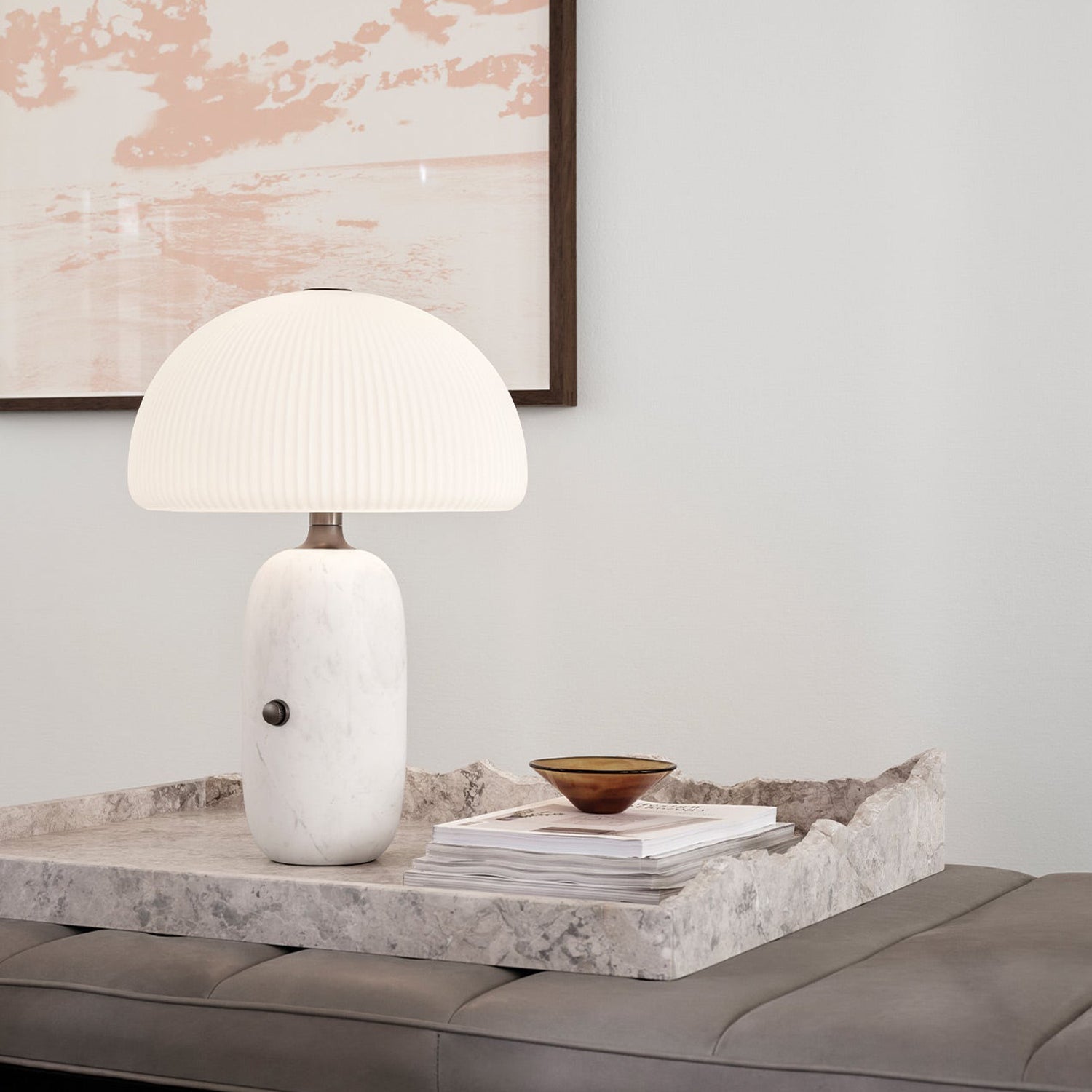 VIPP592 SCULPTURE TABLE LAMP