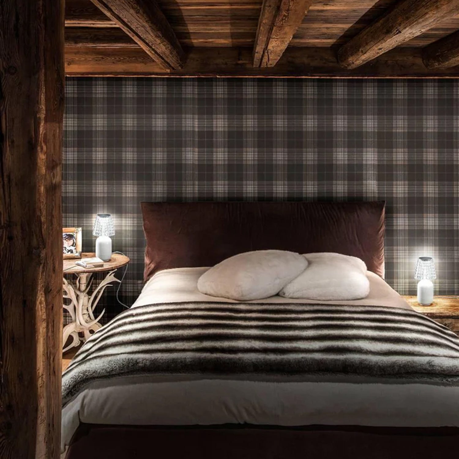 Valentina Table Lamp