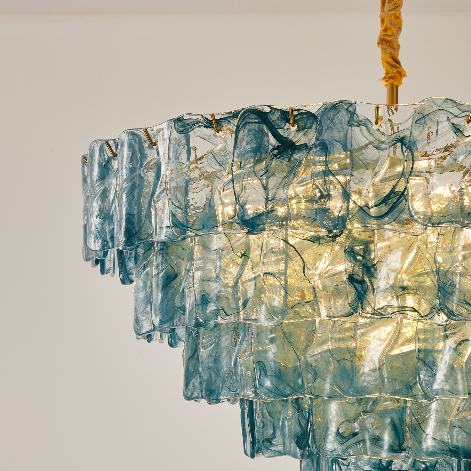 Venezia Murano Ruffle Glass Chandelier