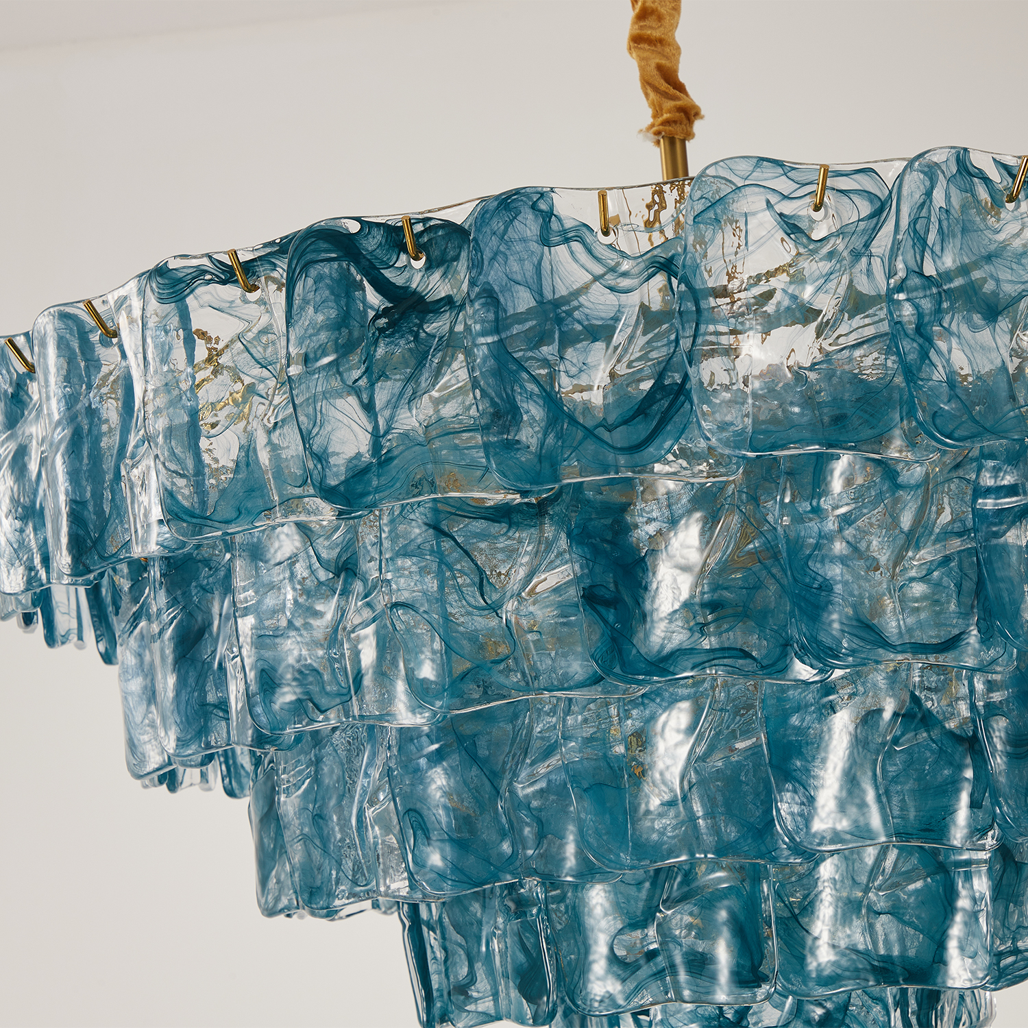 Venezia Murano Ruffle Glass Chandelier