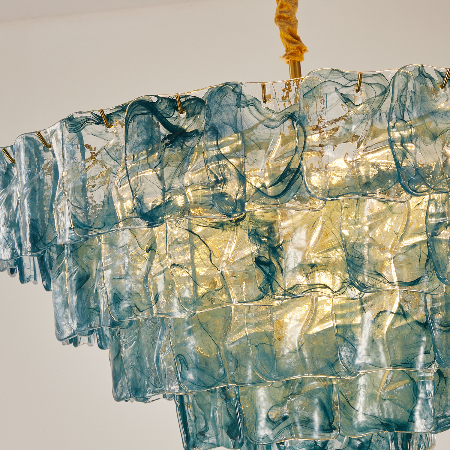 Venezia Murano Ruffle Glass Chandelier