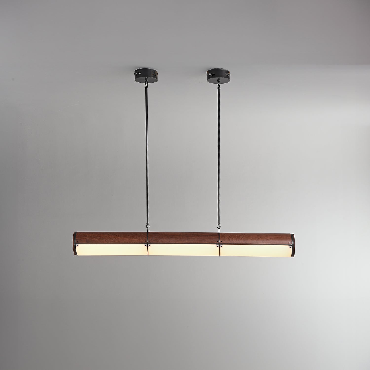 Woody_Endless_Straight_Pendant_Light_Roll&Hill_0010