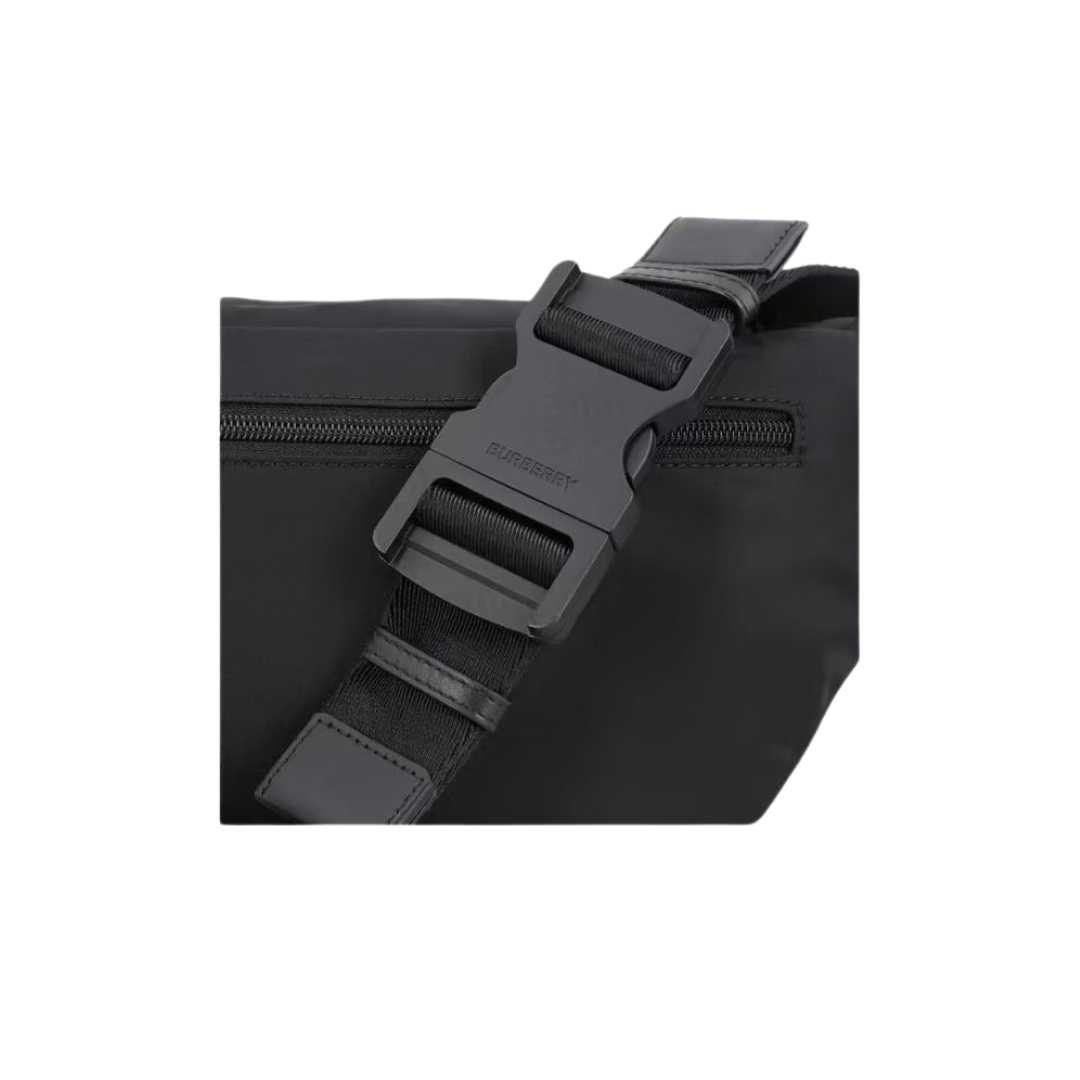 BURBERRY （バーバリー） ウエストバッグ 31X18X7CM