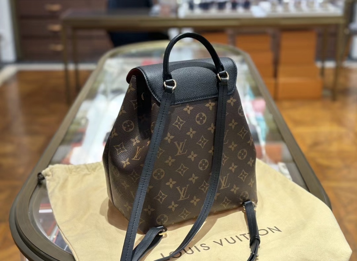 【お出かけのお供に♪】LOUIS VUITTON★バックパック M45515