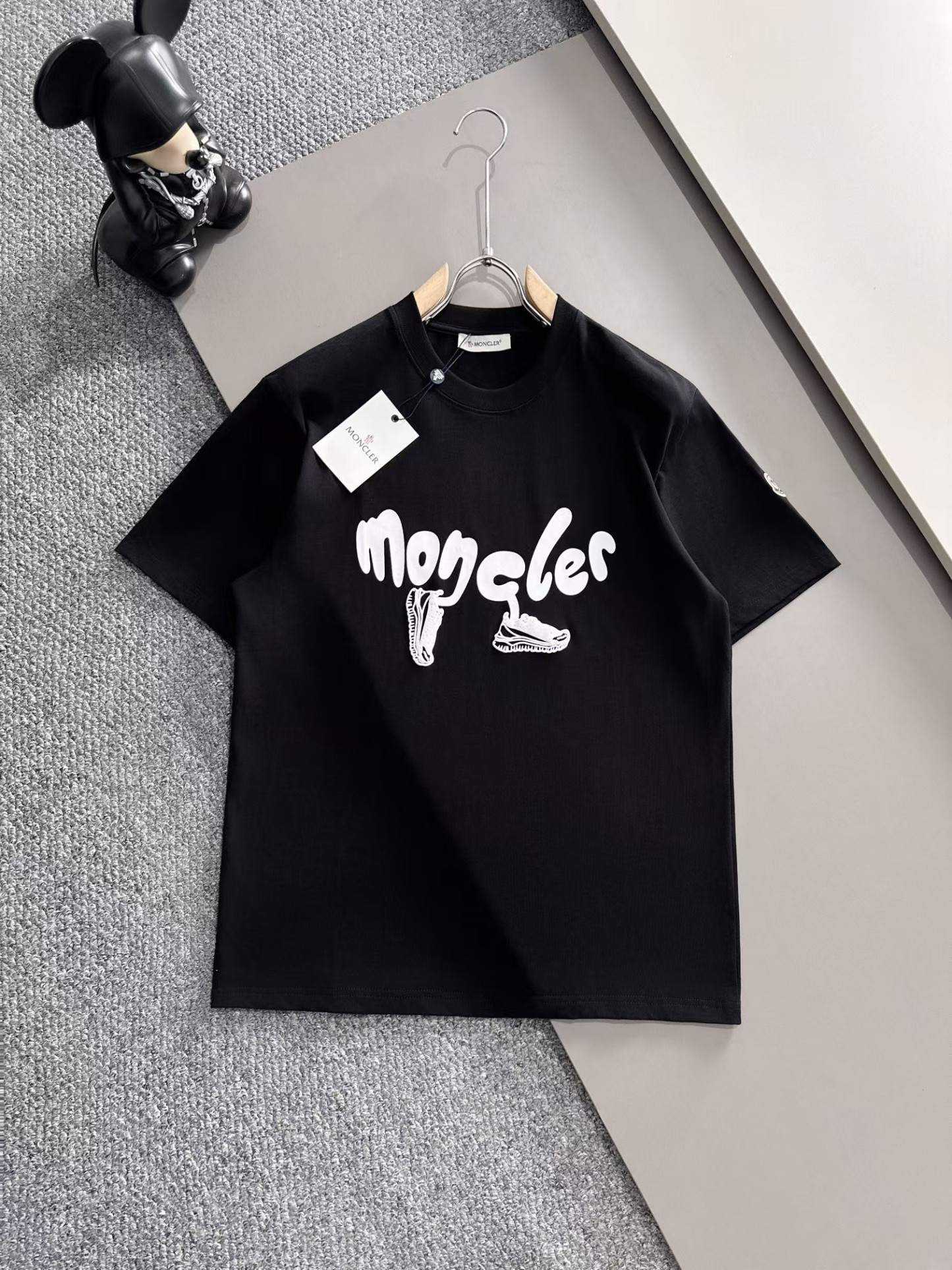 【Moncler 】（モンクレール）男女兼用、ご好評に付き再入荷！