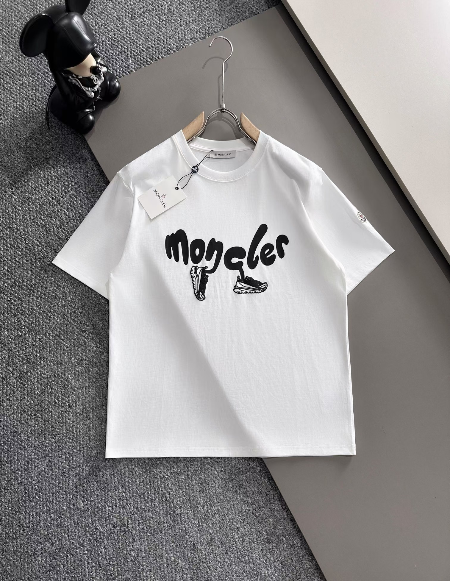 【Moncler 】（モンクレール）男女兼用、ご好評に付き再入荷！