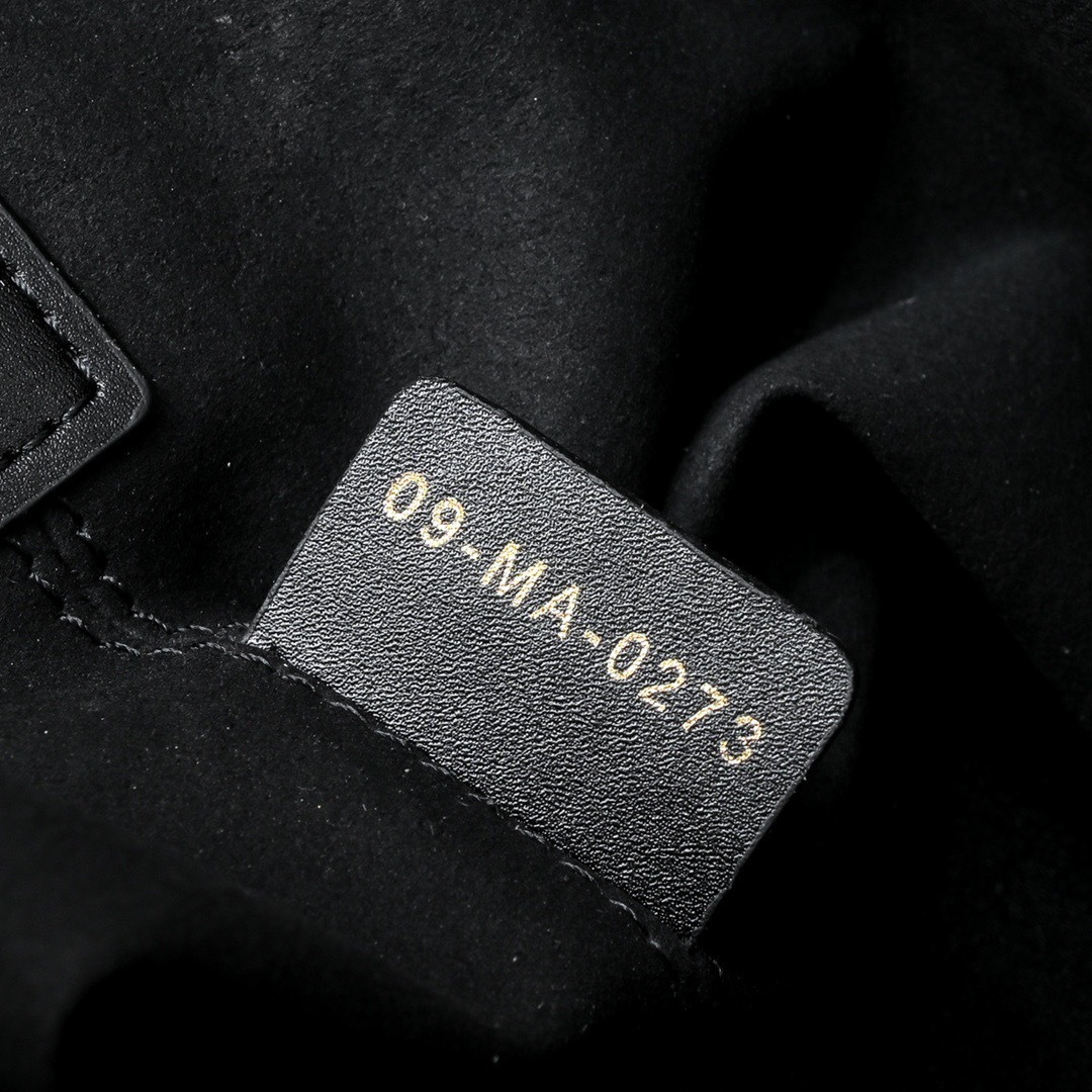 【DIOR公式 旗艦店】（ディオール）Toujoursハンドバッグ 23*15*15cm