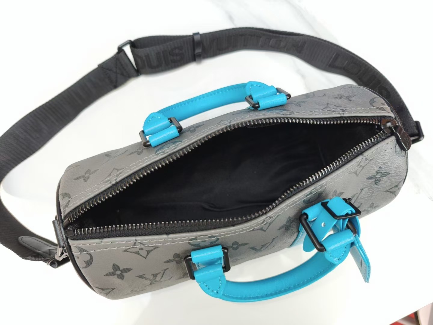 【LOUIS VUITTON】ルイ・ヴィトン★KEEPALL BANDOULIÈRE 25★  25*15*11CM