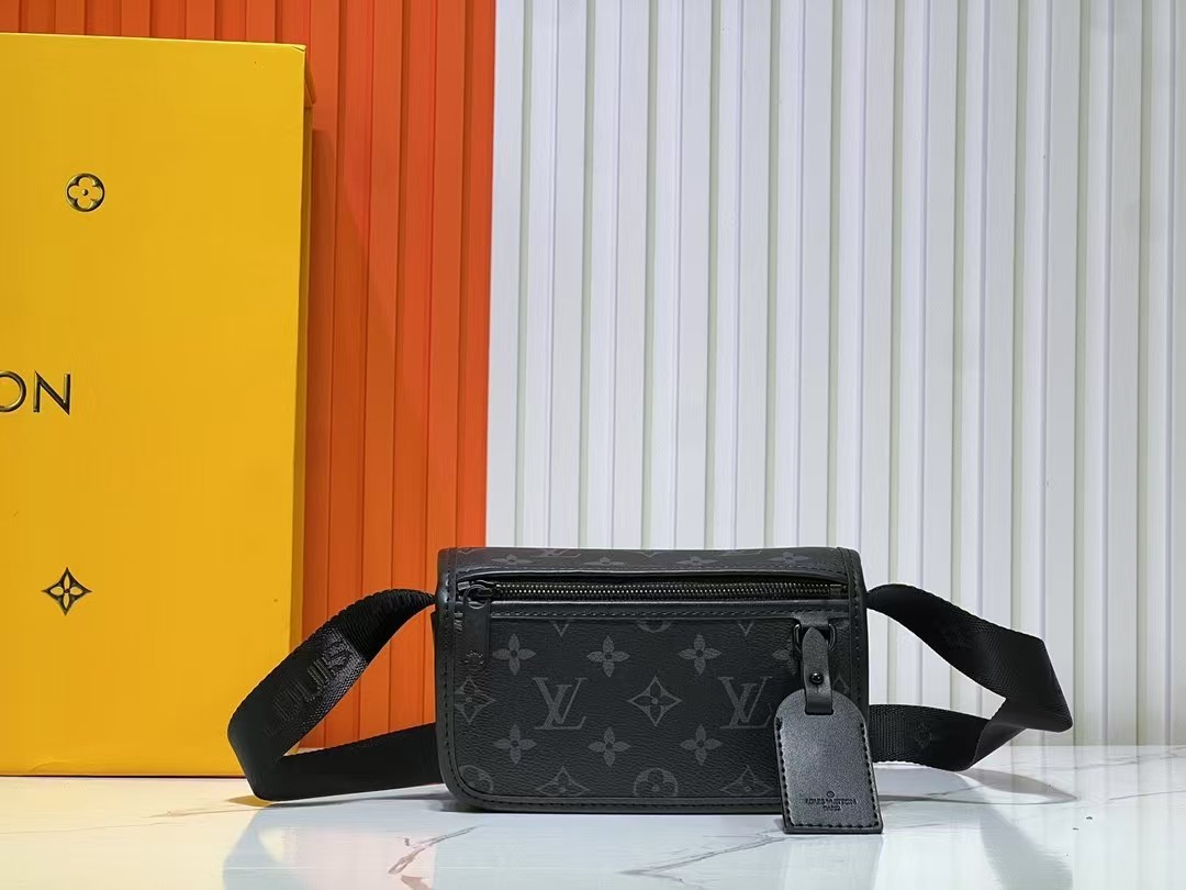 【LOUIS VUITTON旗艦店】ルイ・ヴィトン★BOSPHORE M12599★19*12*7CM