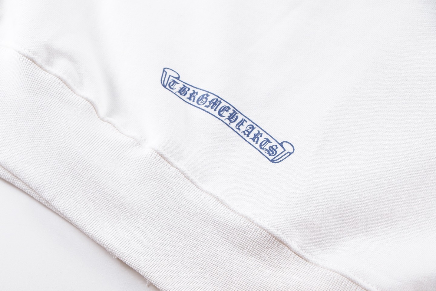 【CHROME HEARTS】クロムハーツ パーカー、ご好評に付き再入荷！