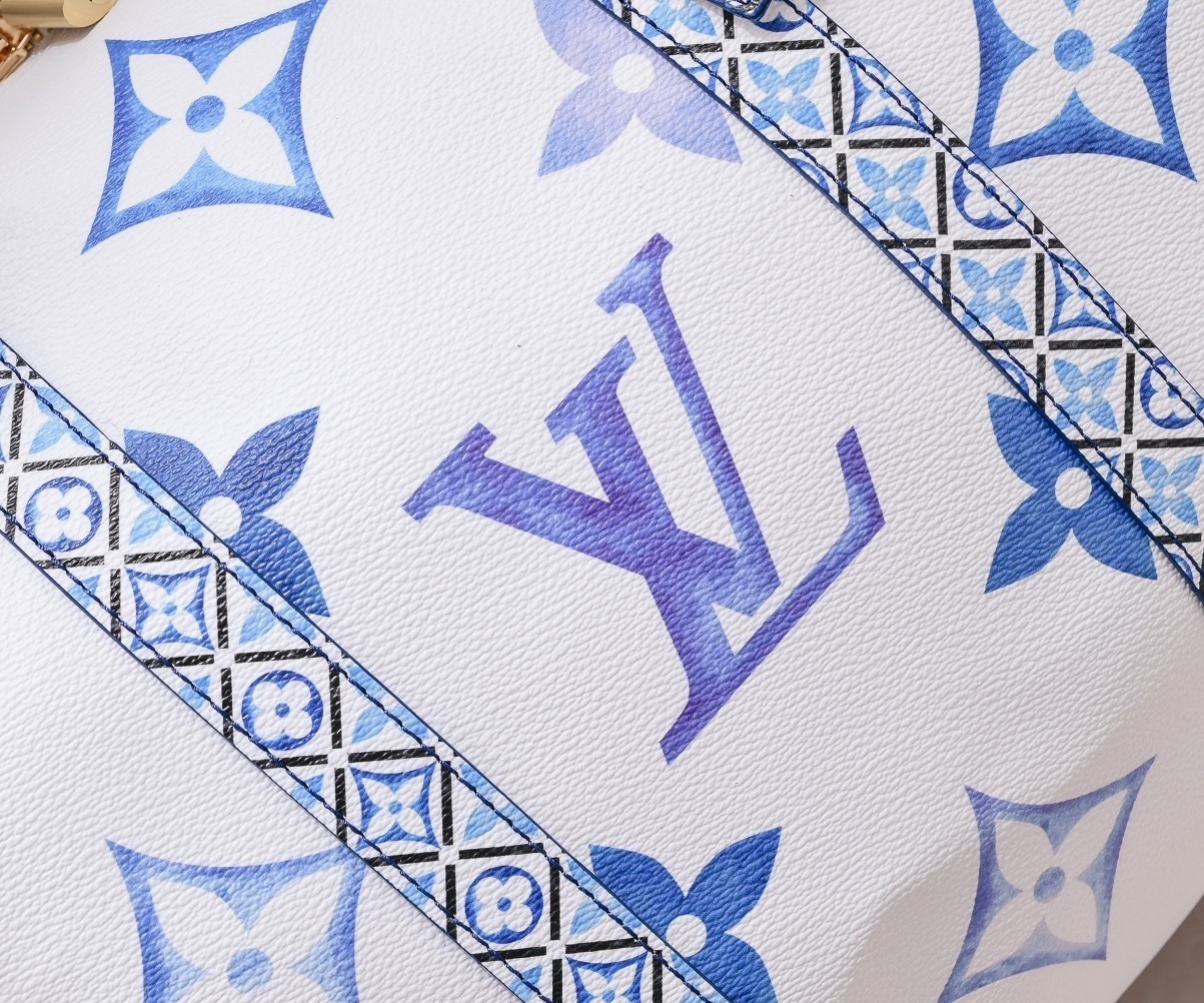 M10254LV バイ・ザ・プールキーポル・バンドリエール 50