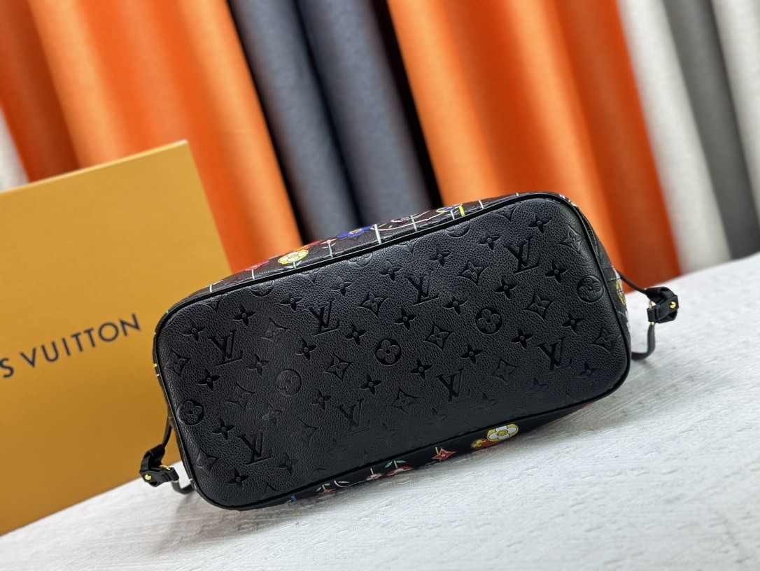 LOUIS VUITTON ルイヴィトン M13675 LV x TM NEVERFULL ハンドバッグ