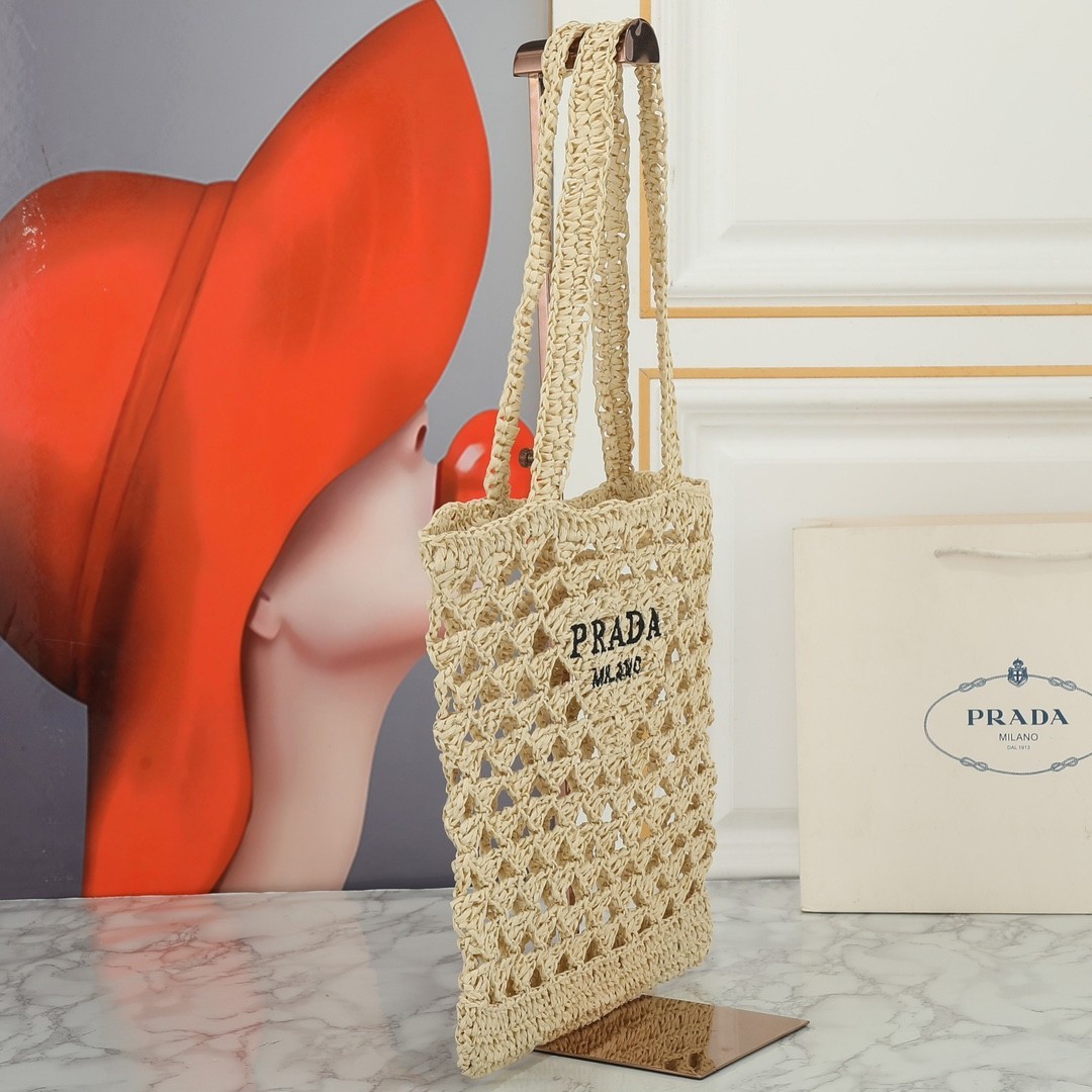 【PRADA旗艦店】プラダ わら編みバッグ 30*31CM