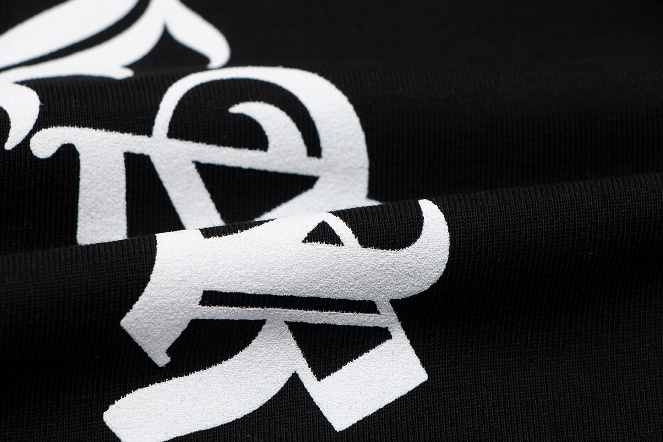 【CHROME HEARTS】（クロムハーツ）半袖Tシャツ、ご好評に付き再入荷！
