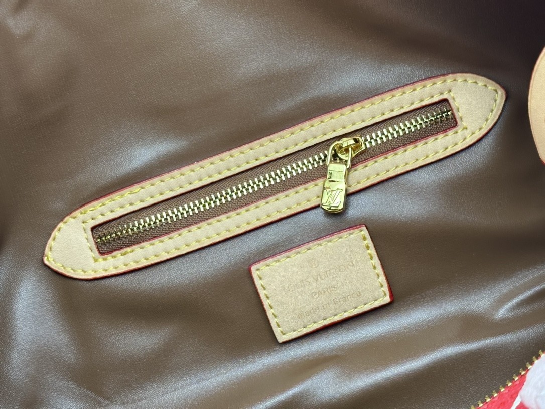 LOUIS VUITTON ルイヴィトン SPEEDY BANDOULIÈRE 40 M24422