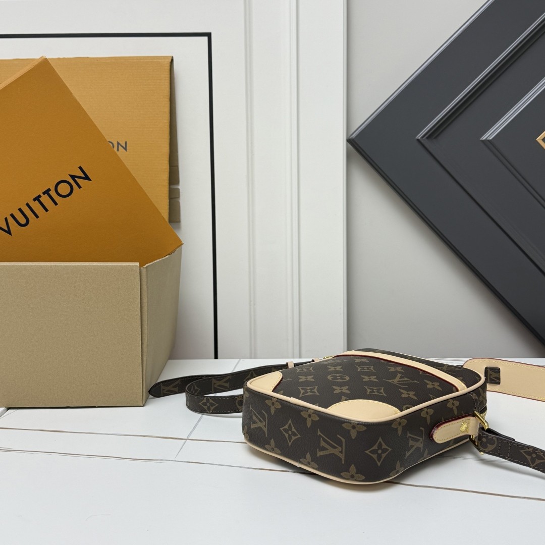 LOUIS VUITTON ルイヴィトン クロスボディバッグ M45266