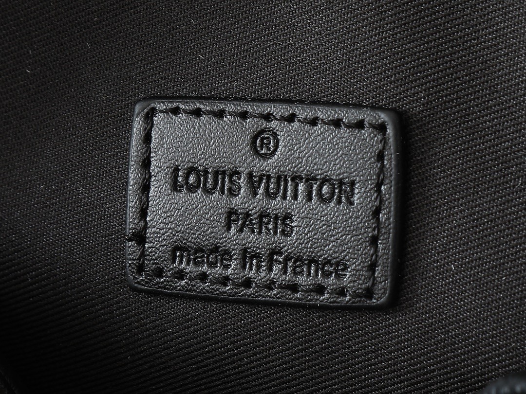 LOUIS VUITTON ルイヴィトン M12516 GETAWAY メッセンジャーバッグ