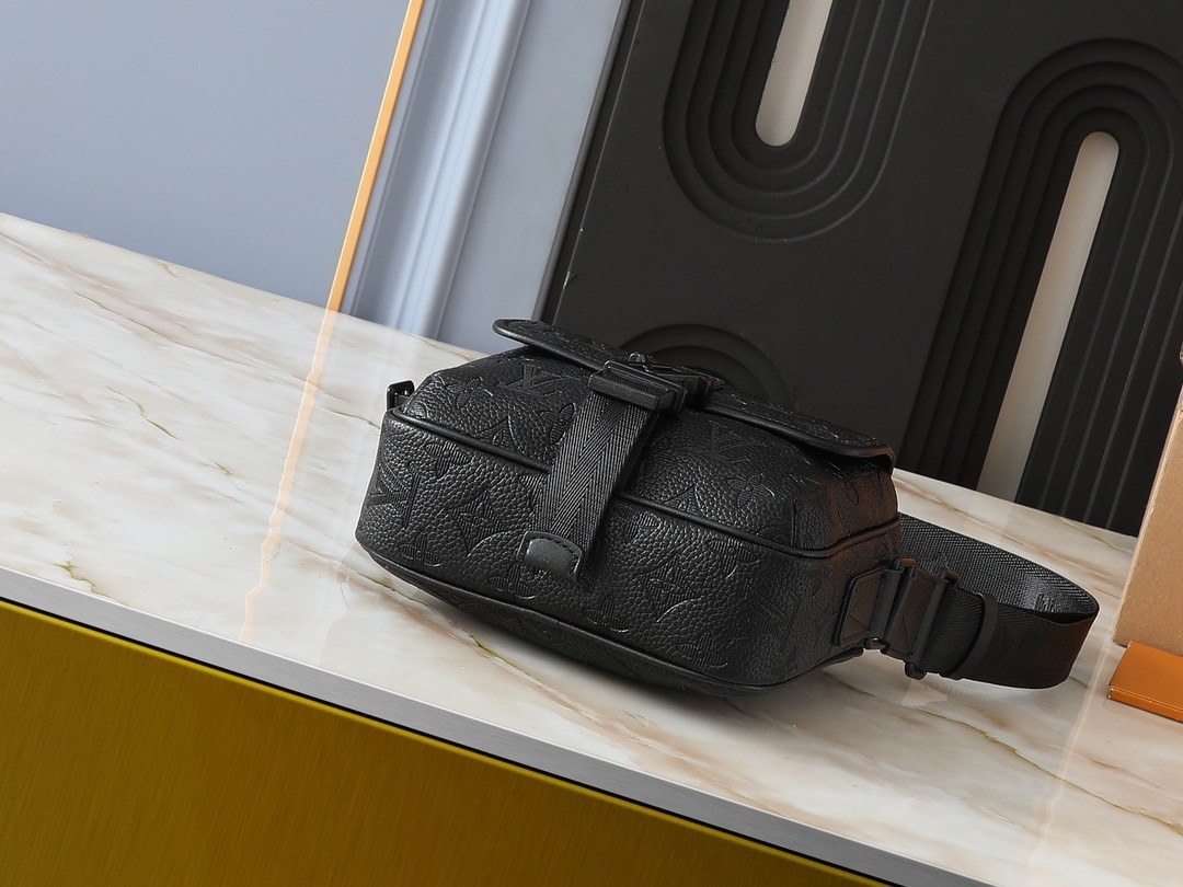 LOUIS VUITTON ルイヴィトン M12516 GETAWAY メッセンジャーバッグ