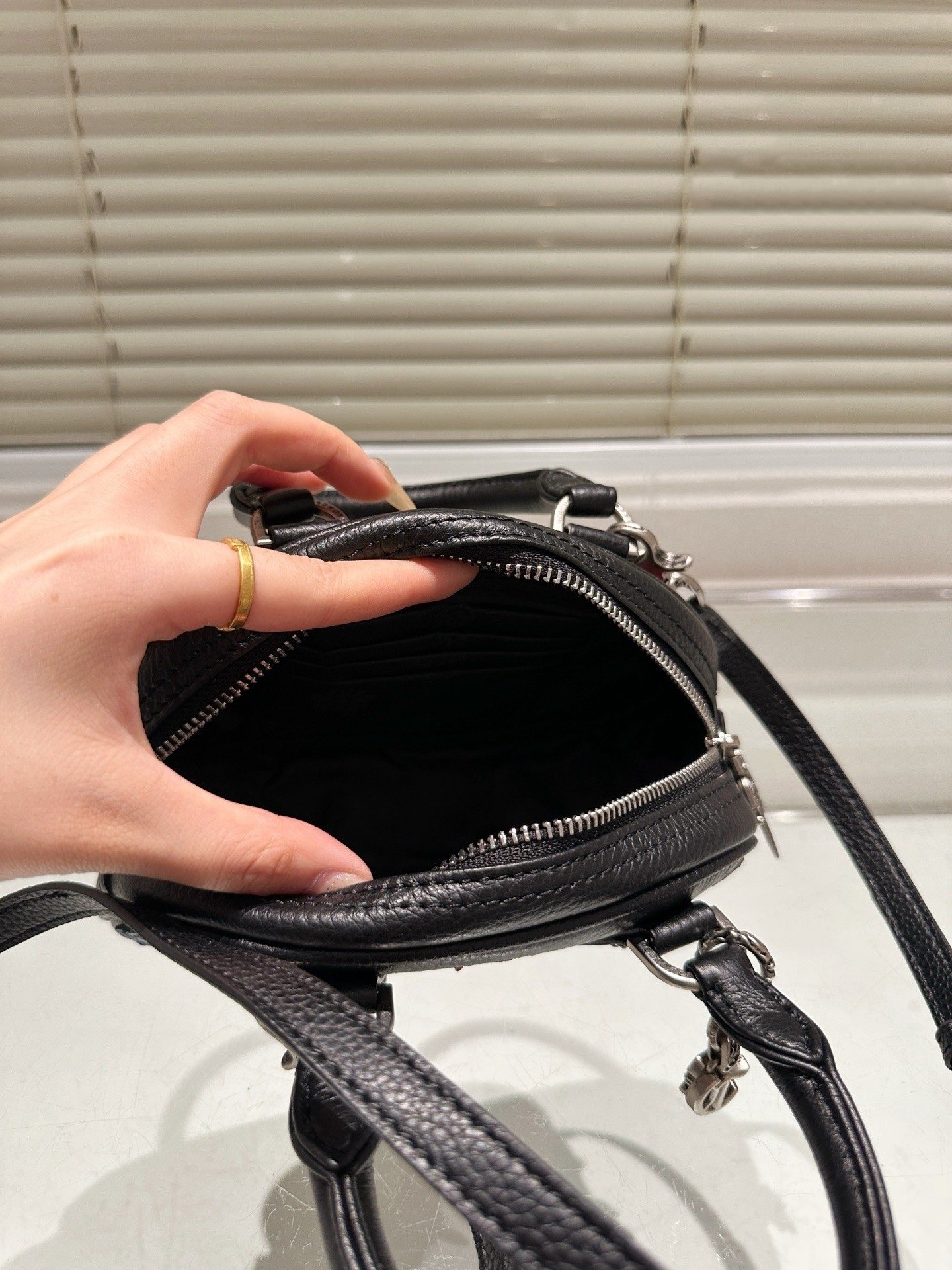 【CHROME HEARTS旗艦店】クロムハーツ ボウリングバッグ ショルダーバッグ