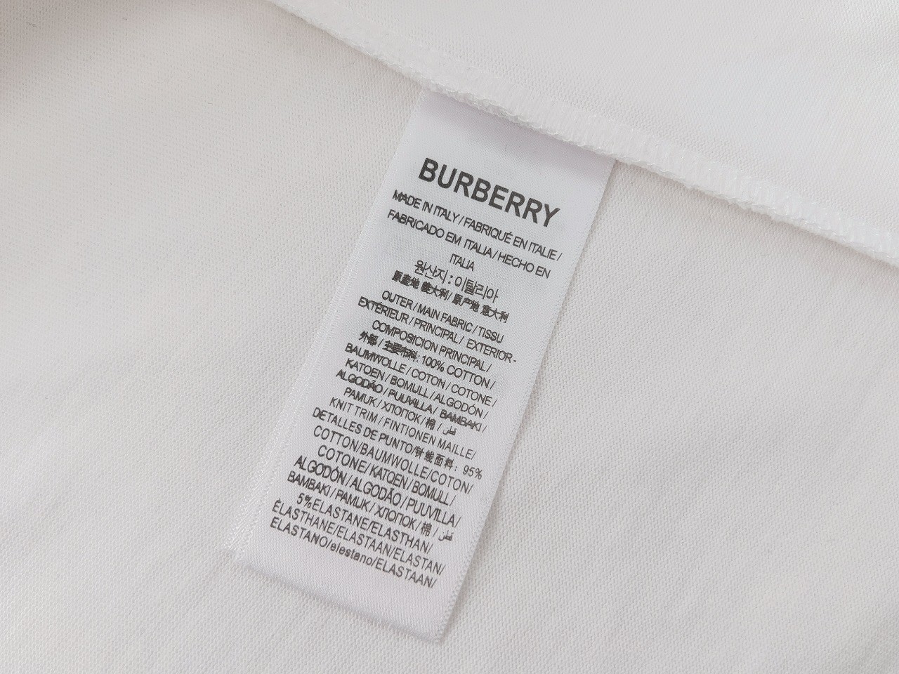 【BURBERRY旗艦店】バーバリー 半袖Tシャツ ご好評に付き再入荷！