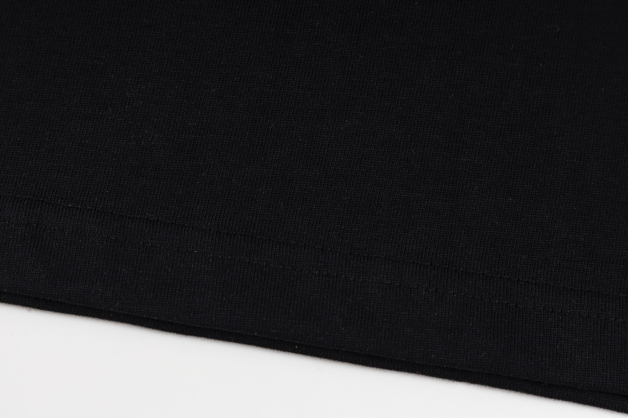 【CHROME HEARTS】（クロムハーツ）半袖Tシャツ、ご好評に付き再入荷！