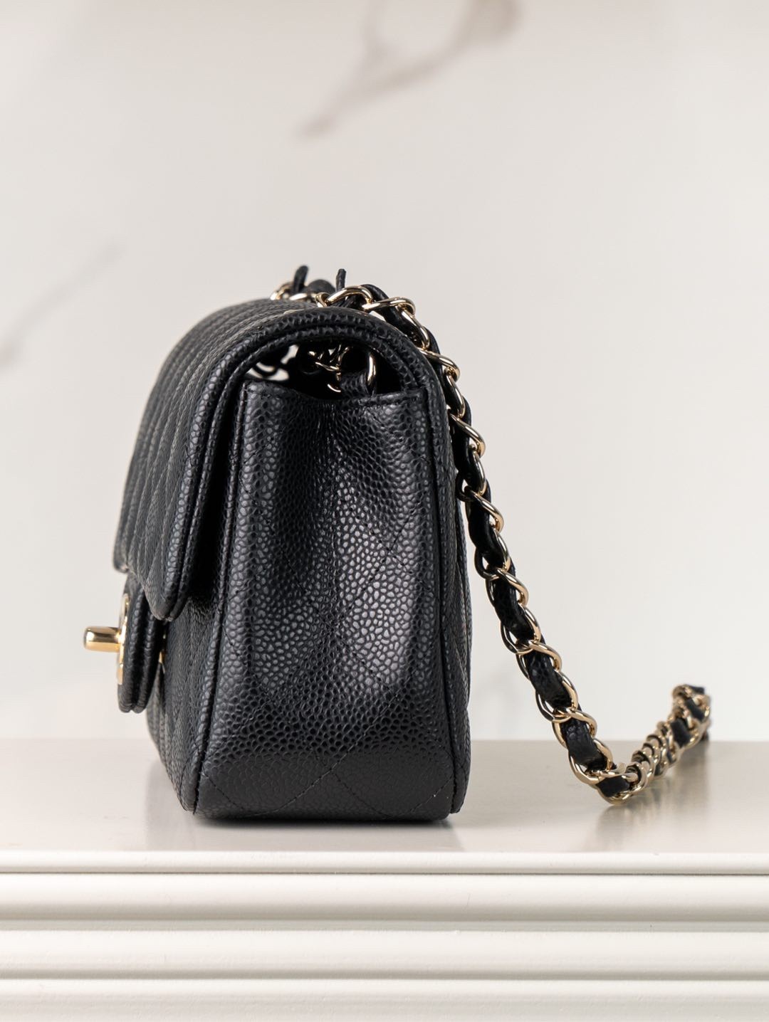 【大人気！完売必至☆】CHANEL シャネル ミニフラップバッグ 20*6*12cm