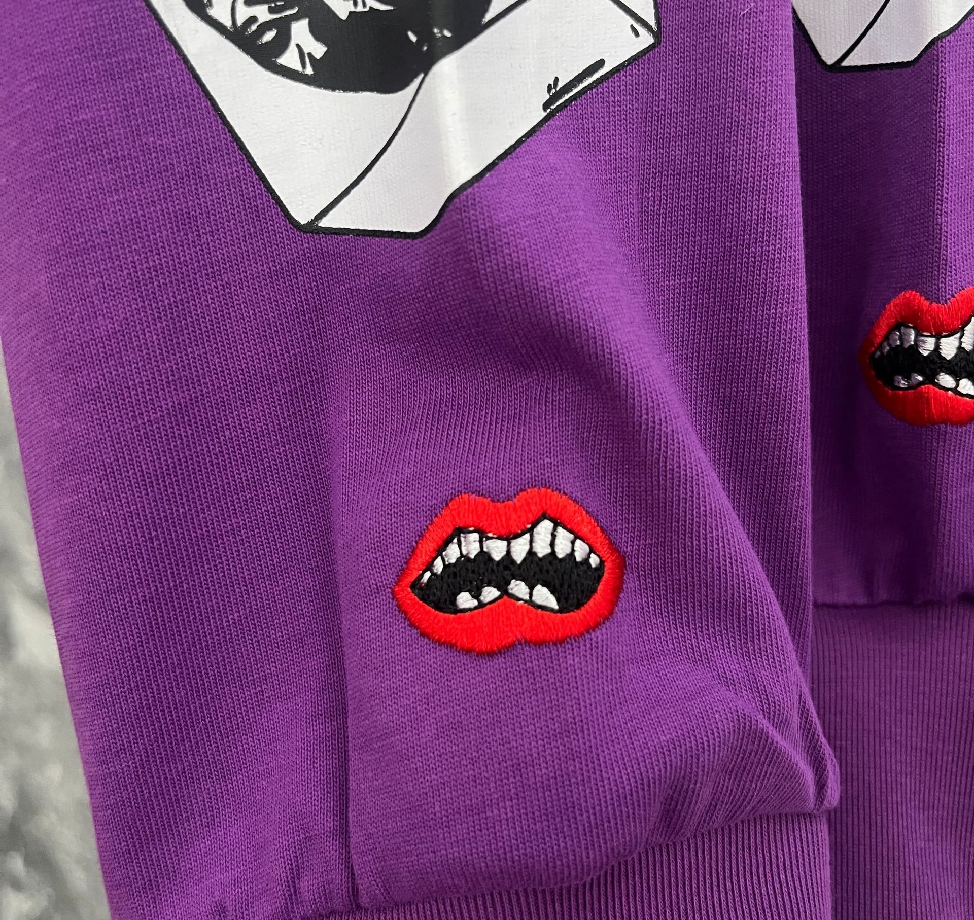 【CHROME HEARTS】クロムハーツ パーカー 男女兼用、ご好評に付き再入荷！