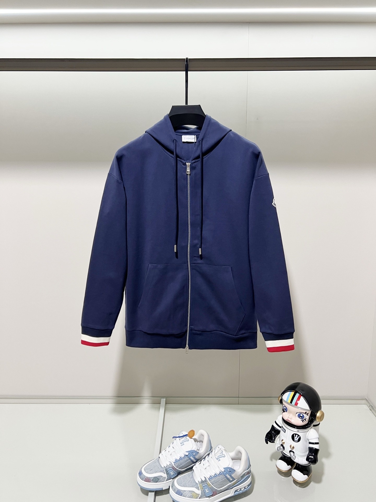 【MONCLER旗艦店】モンクレール パーカー 男女兼用 ご好評に付き再入荷！