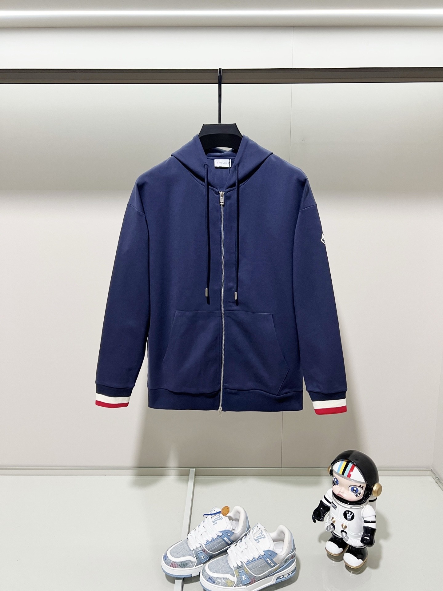 【MONCLER旗艦店】モンクレール パーカー 男女兼用 ご好評に付き再入荷！