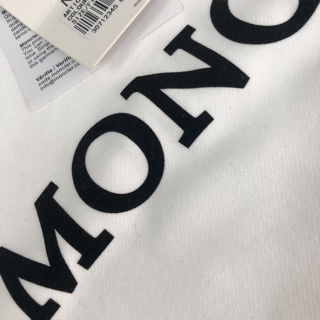 【MONCLER旗艦店】モンクレール 長袖 男女兼用 ご好評に付き再入荷！