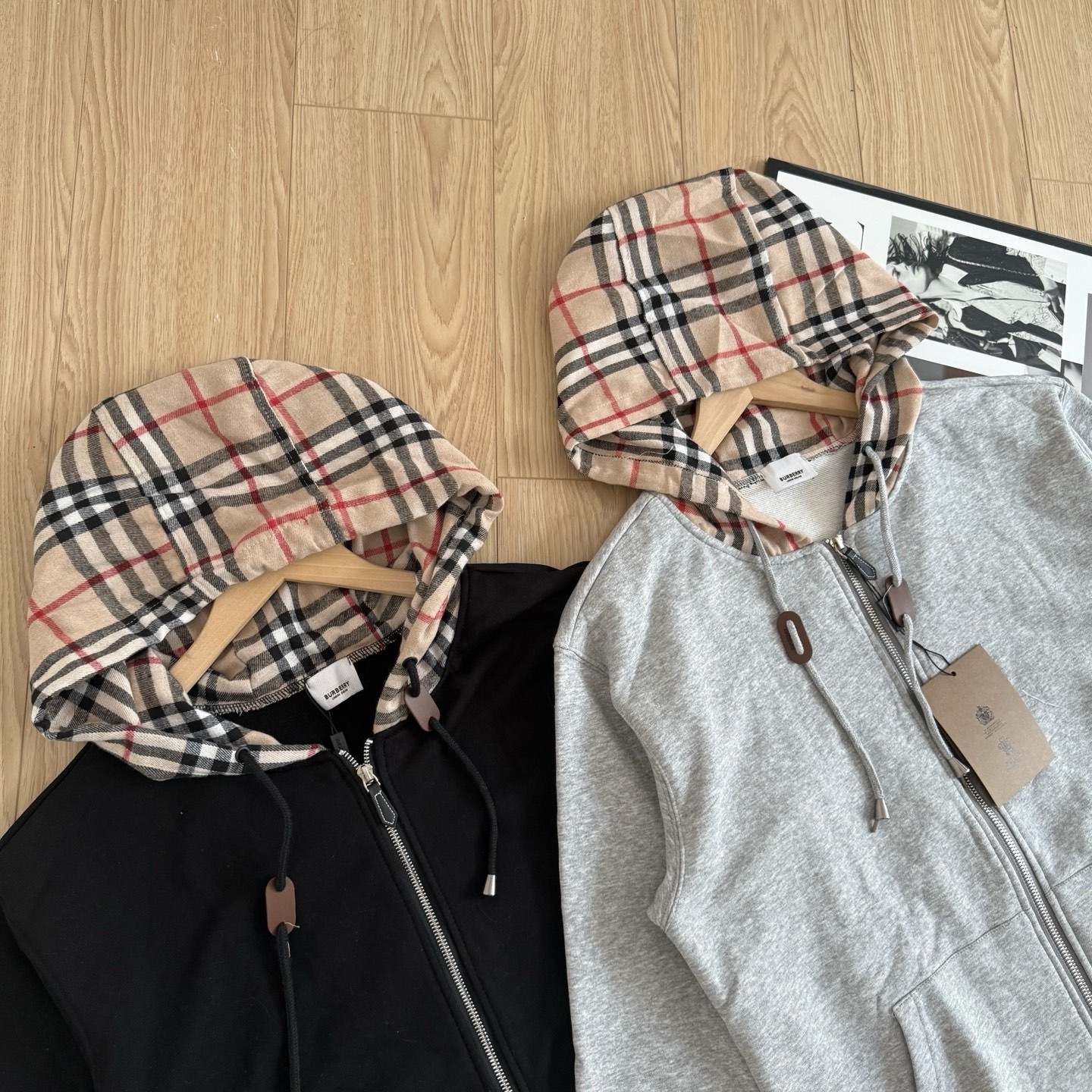 【BURBERRY旗艦店】バーバリー パーカー ご好評に付き再入荷！