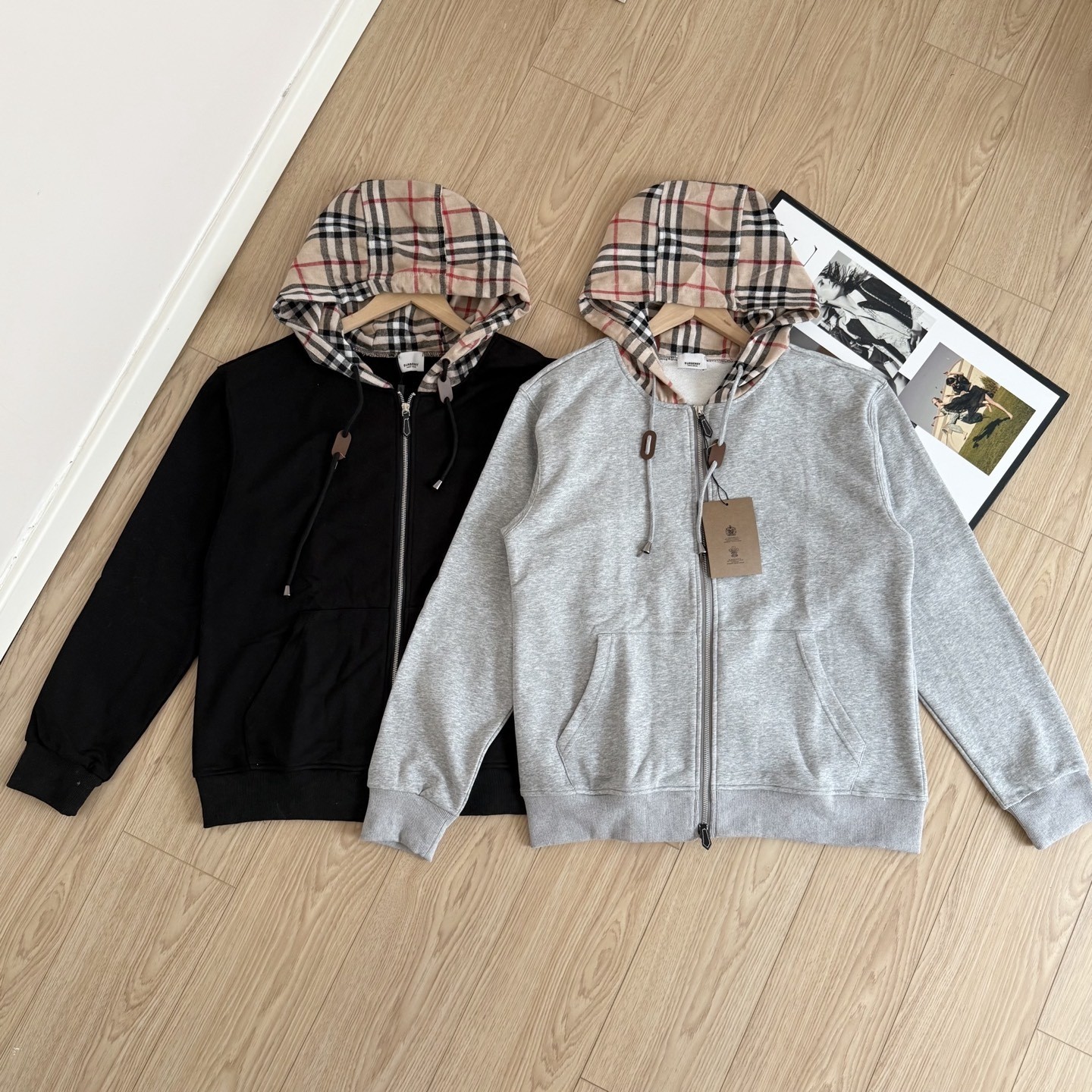 【BURBERRY旗艦店】バーバリー パーカー ご好評に付き再入荷！