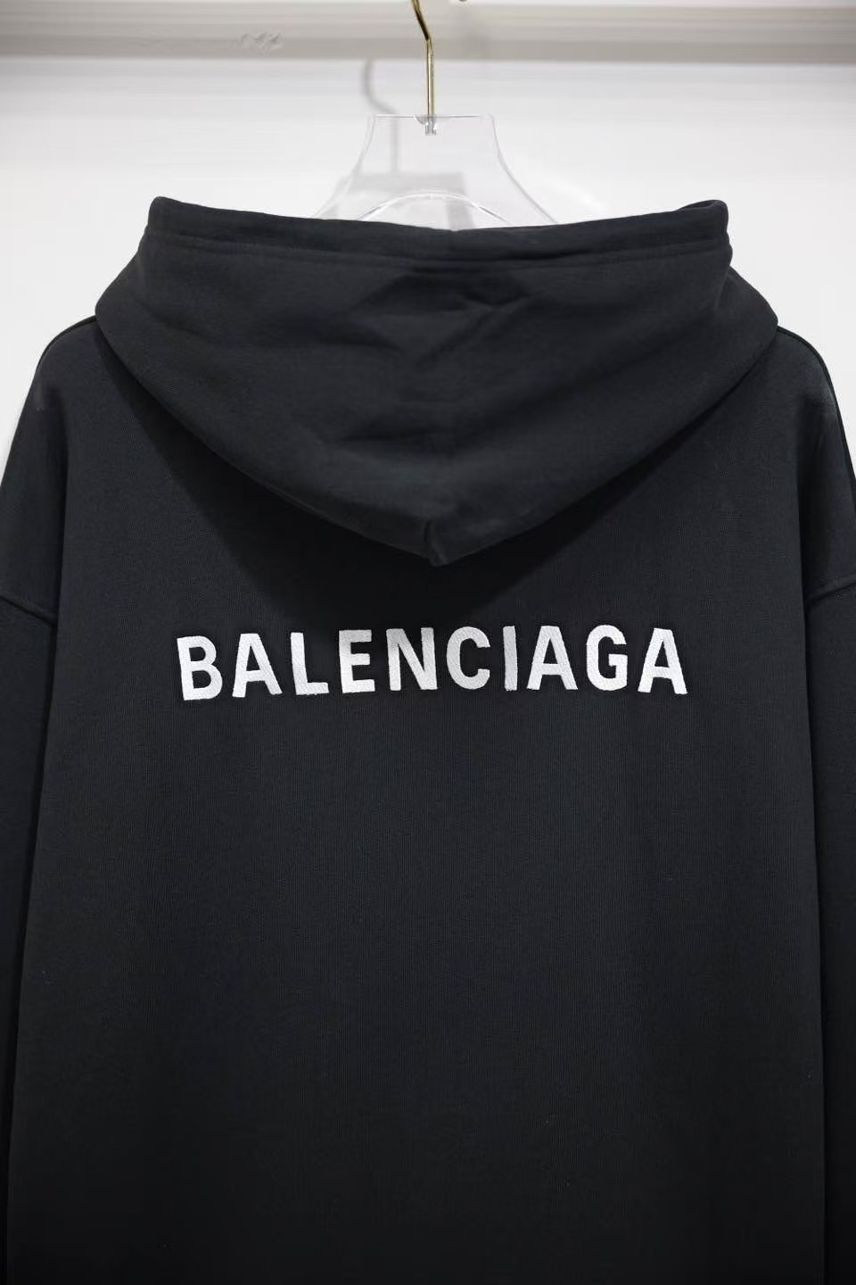 【BALENCIAGA】バレンシアガ パーカー、ご好評に付き再入荷！