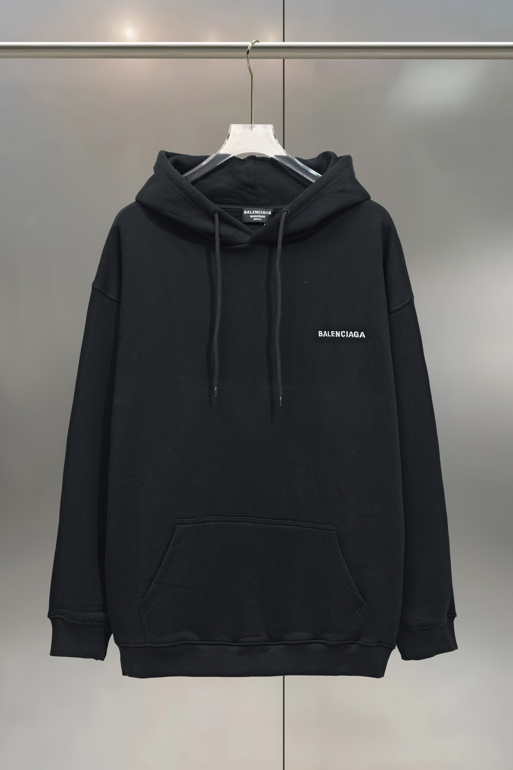 【BALENCIAGA】バレンシアガ パーカー、ご好評に付き再入荷！