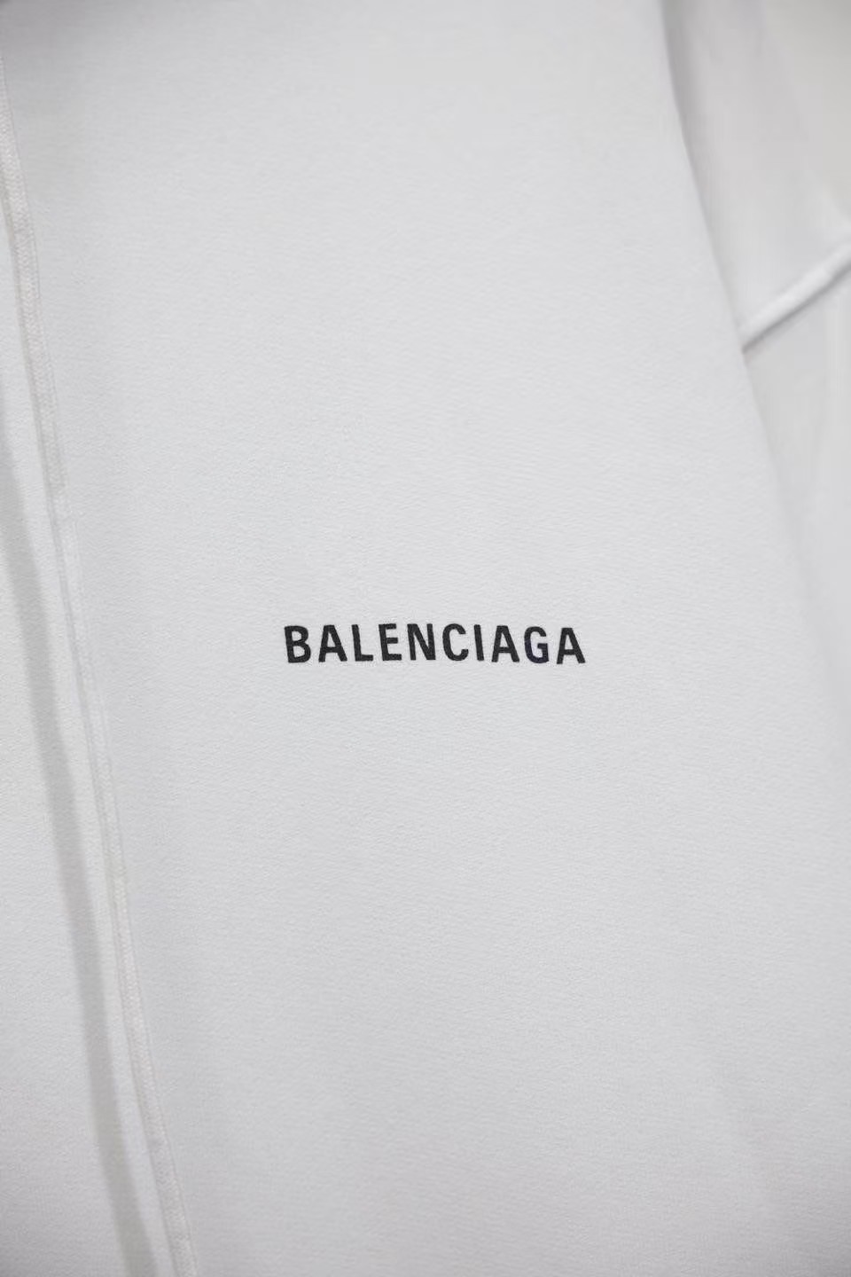 【BALENCIAGA】バレンシアガ パーカー、ご好評に付き再入荷！