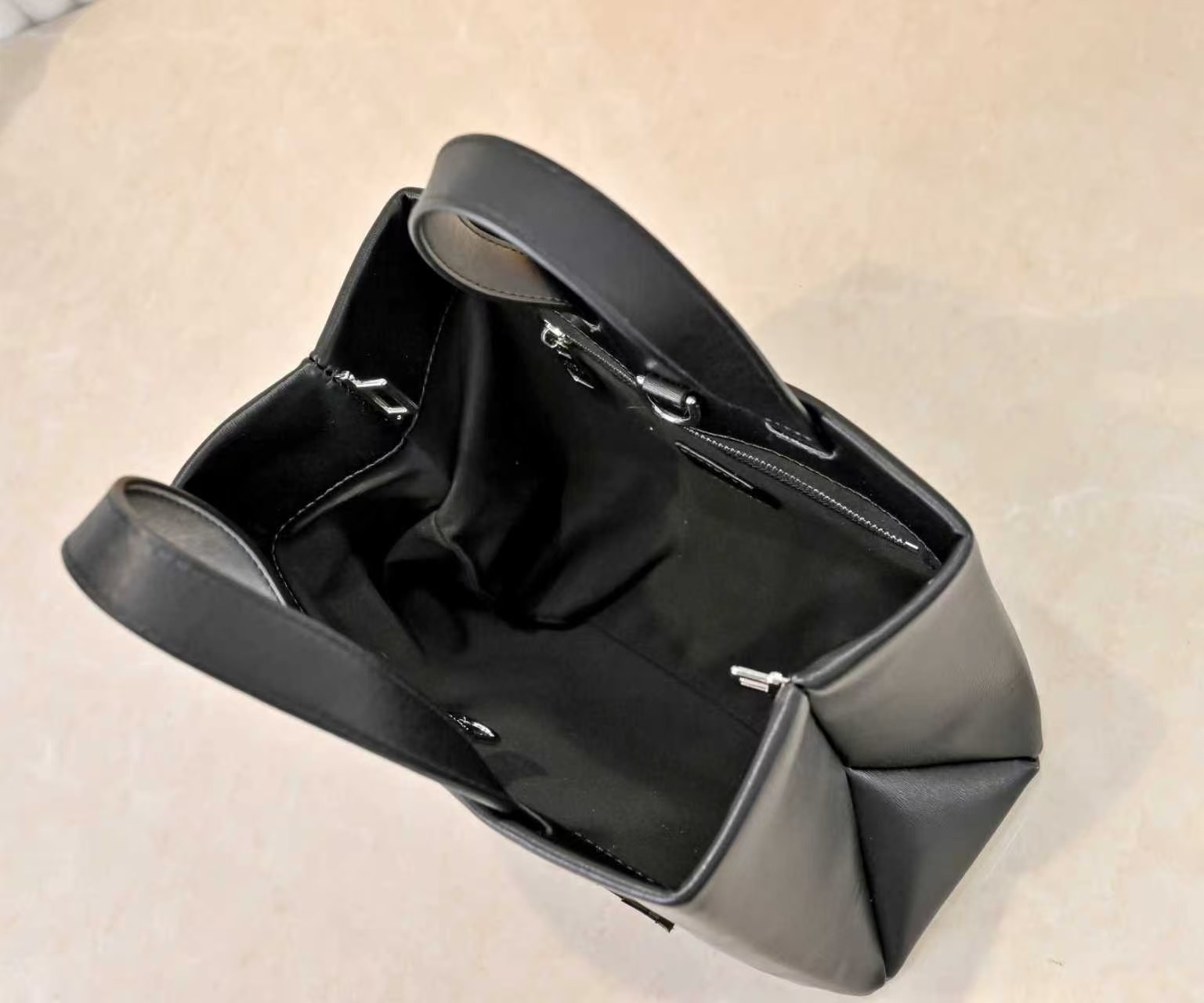 LOUIS VUITTON ルイヴィトン NIGO ハンドバッグ M13940