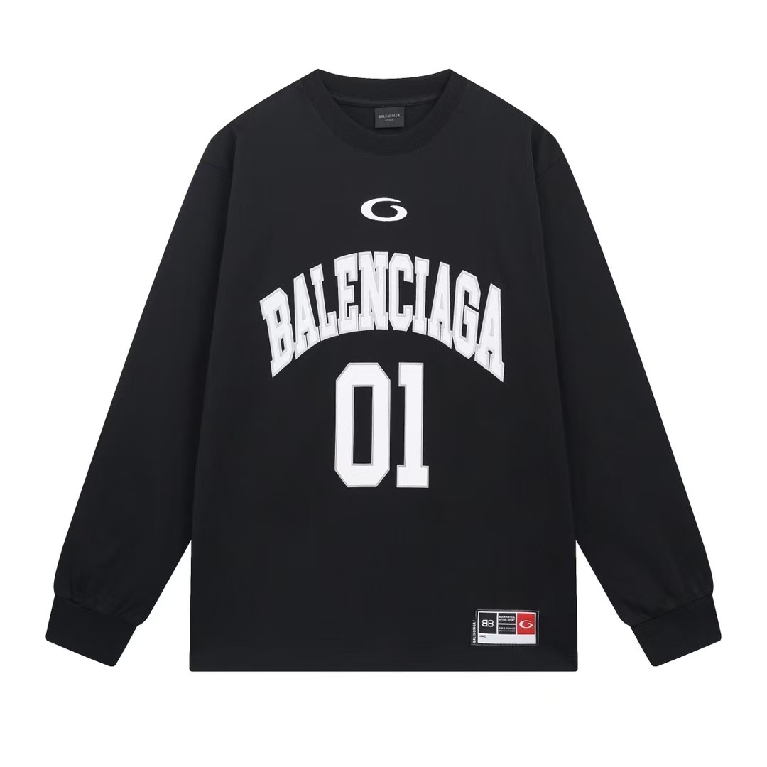 【BALENCIAGA】バレンシアガ 長袖 男女兼用 ご好評に付き再入荷！