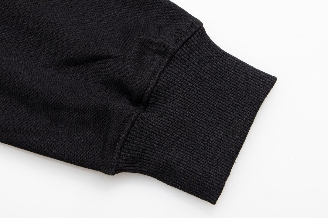 【BALENCIAGA旗艦店】バレンシアガ 長袖 ご好評に付き再入荷！