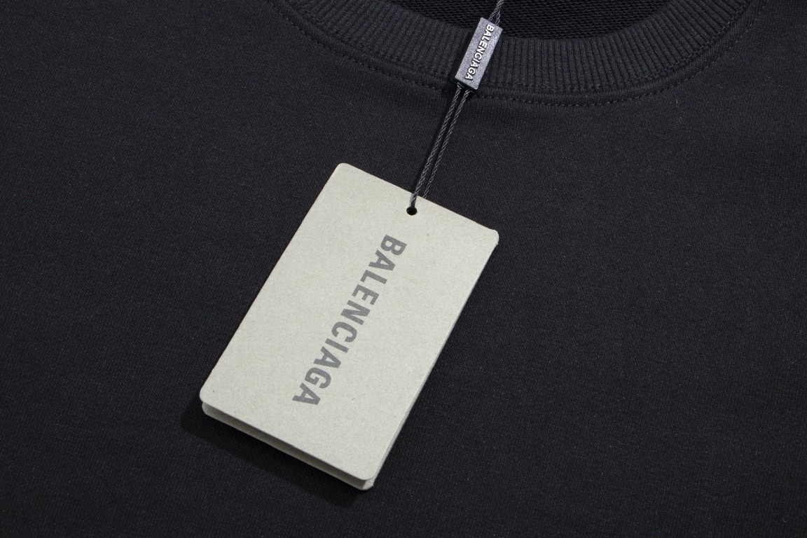 【BALENCIAGA旗艦店】バレンシアガ 長袖 ご好評に付き再入荷！