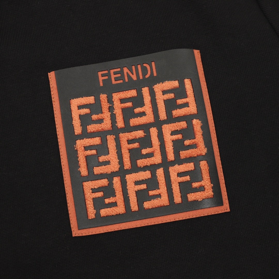 【FENDI旗艦店】フェンディ パーカー 男女兼用 ご好評に付き再入荷！