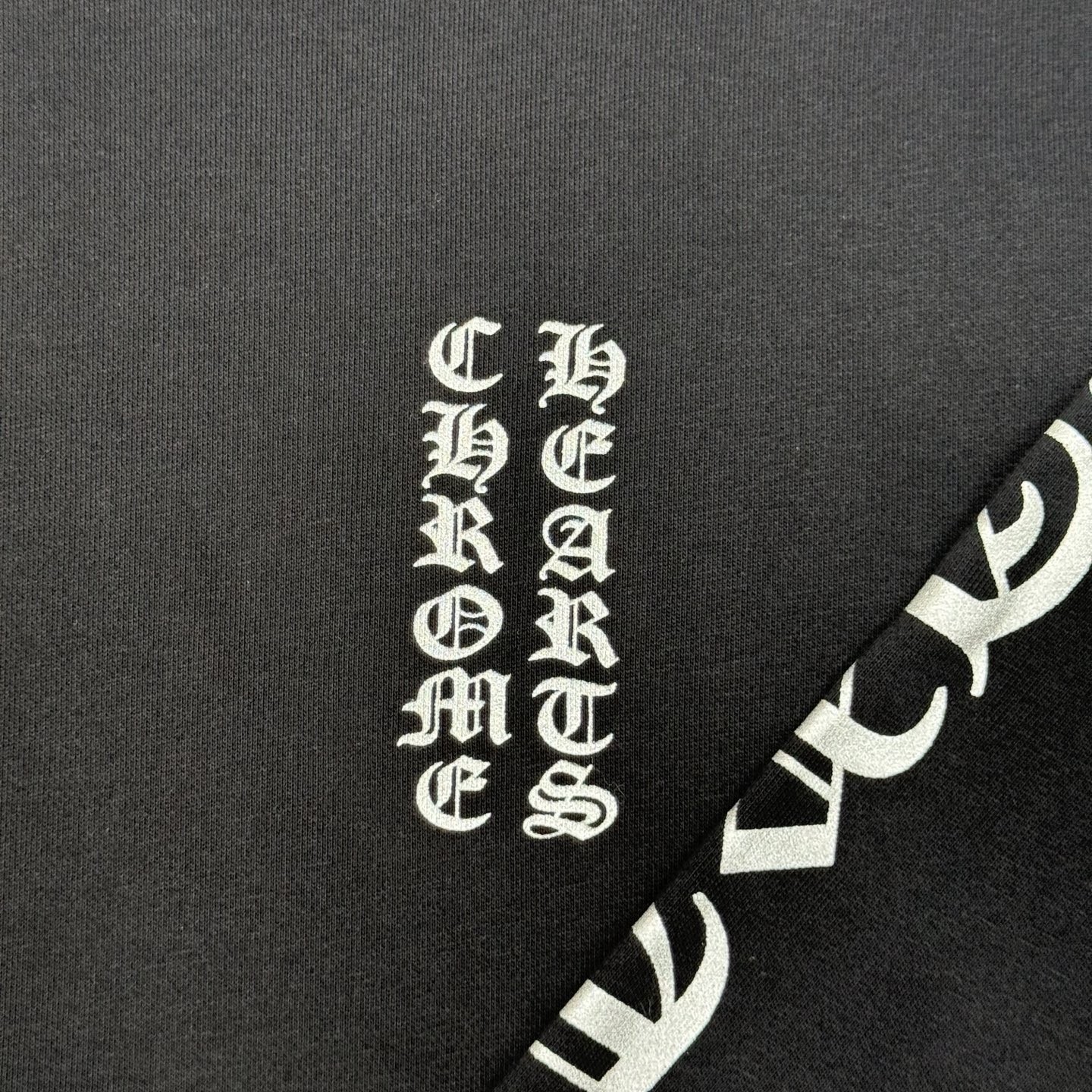 【CHROME HEARTS】クロムハーツ パーカー 男女兼用、ご好評に付き再入荷！