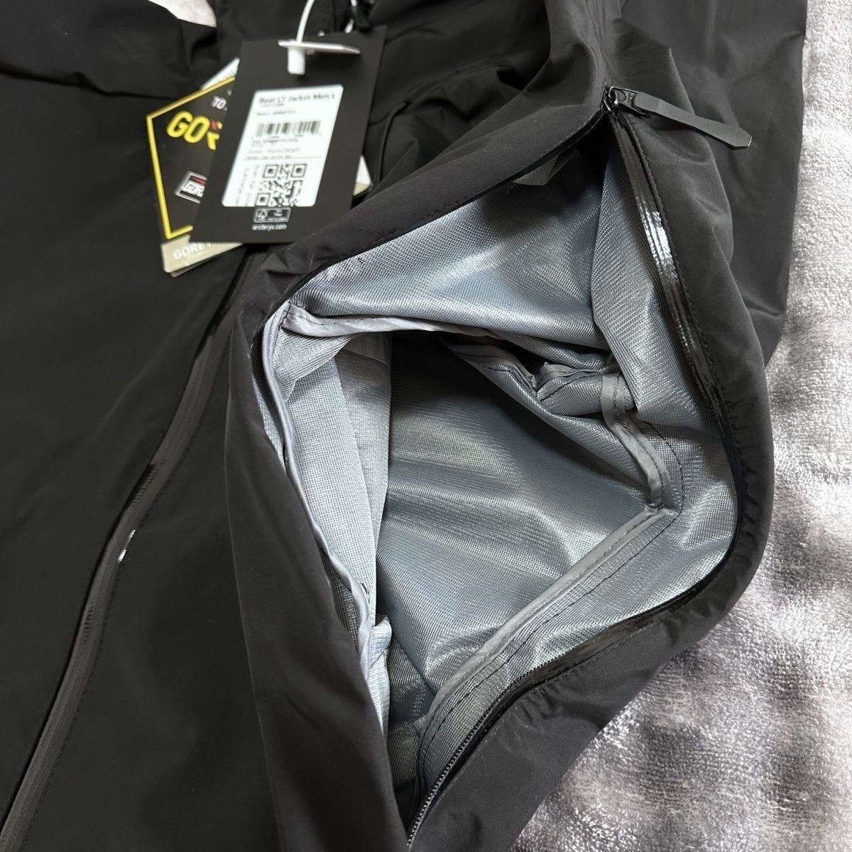 【ARC'TERYX旗艦店】トレッキングジャケット ご好評に付き再入荷！