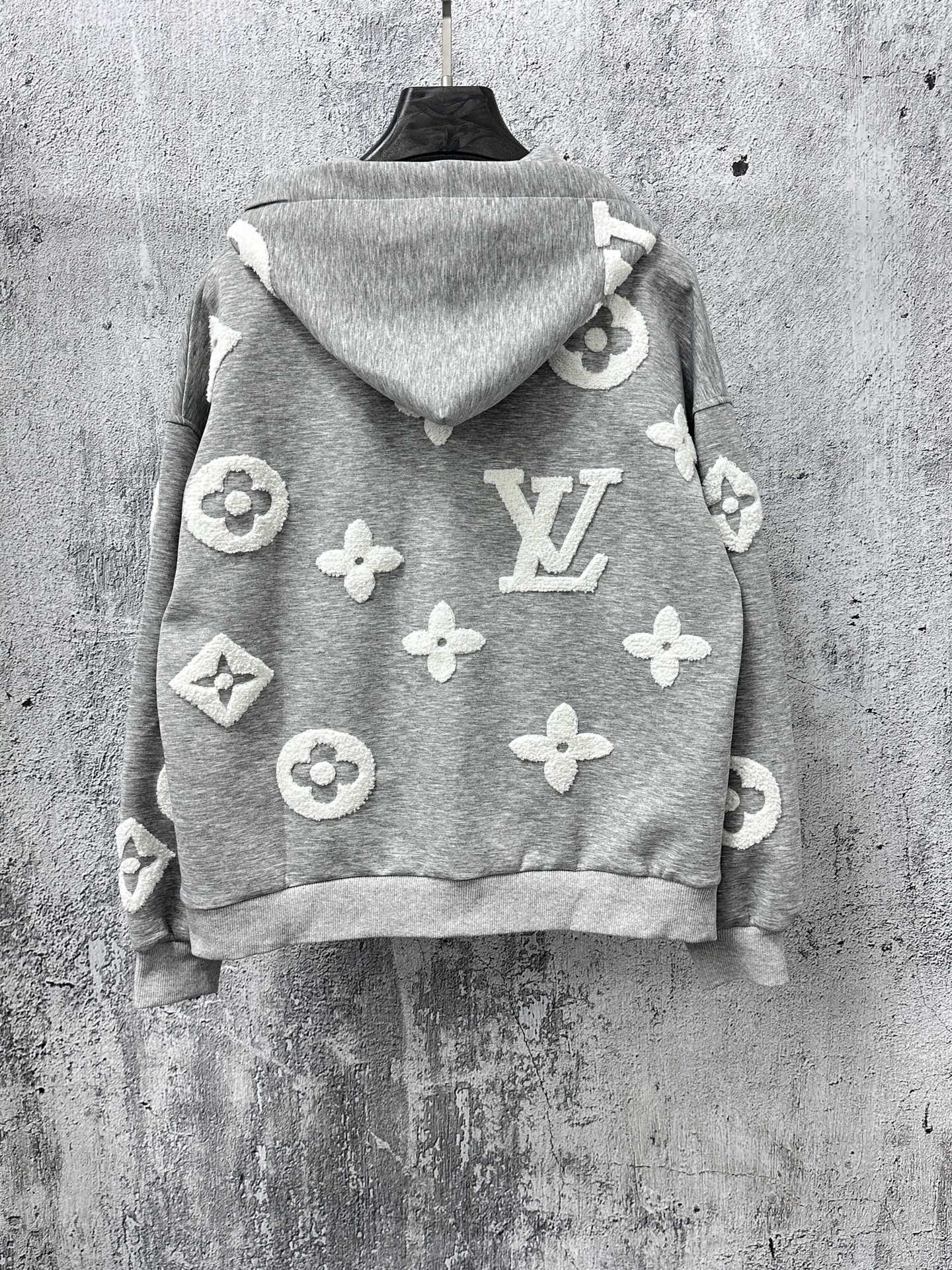 【LOUIS VUITTON旗艦店】ルイヴィトン パーカー 男女兼用 ご好評に付き再入荷！