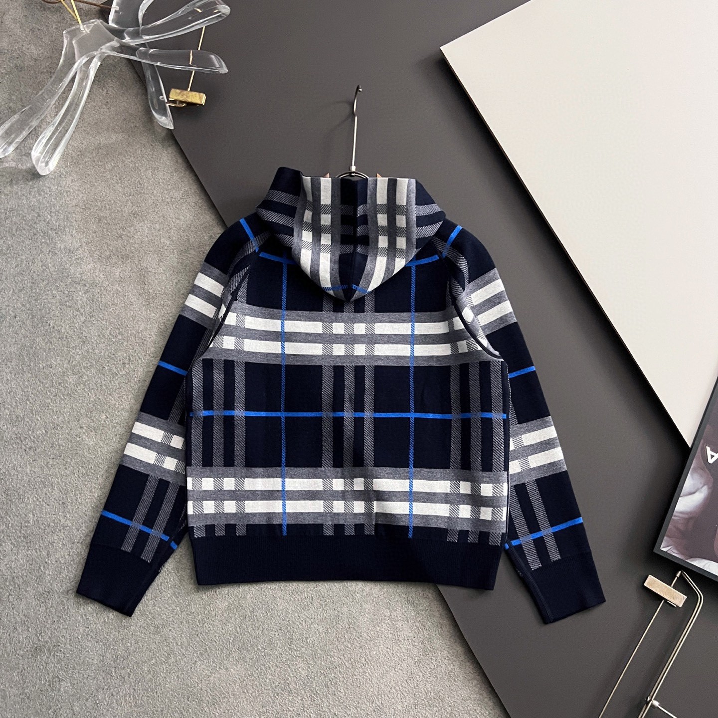 【BURBERRY旗艦店】バーバリー セーター ご好評に付き再入荷！