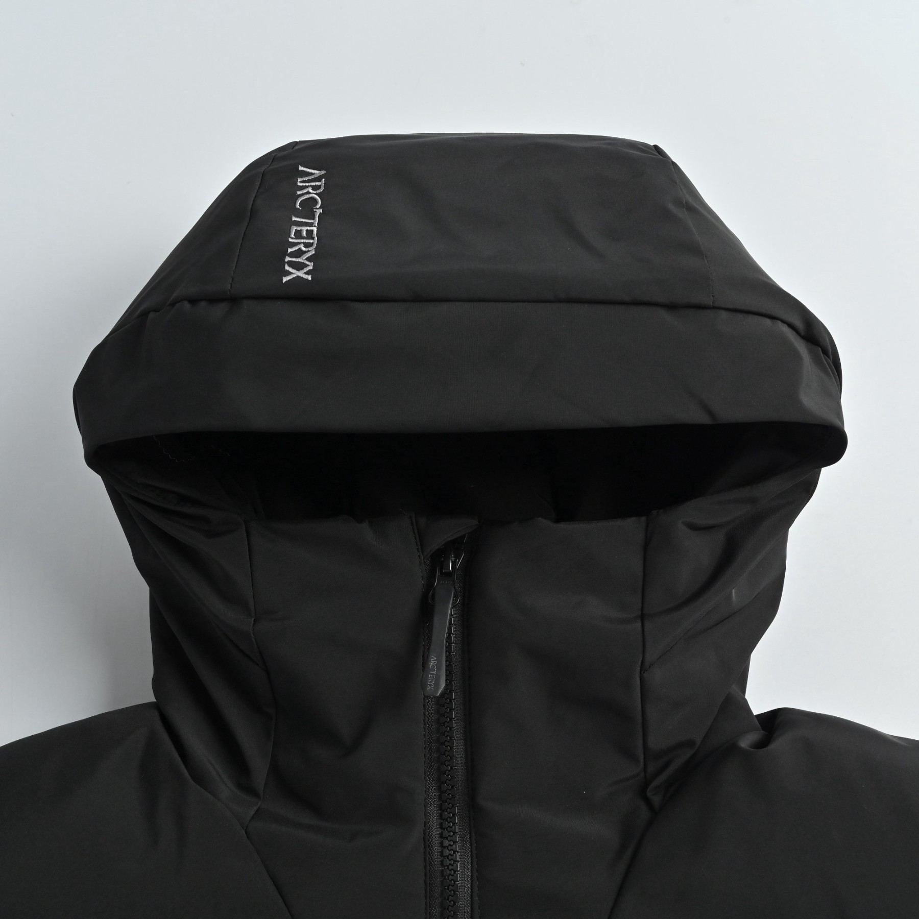 【ARC'TERYX旗艦店】ダウンジャケット ご好評に付き再入荷！