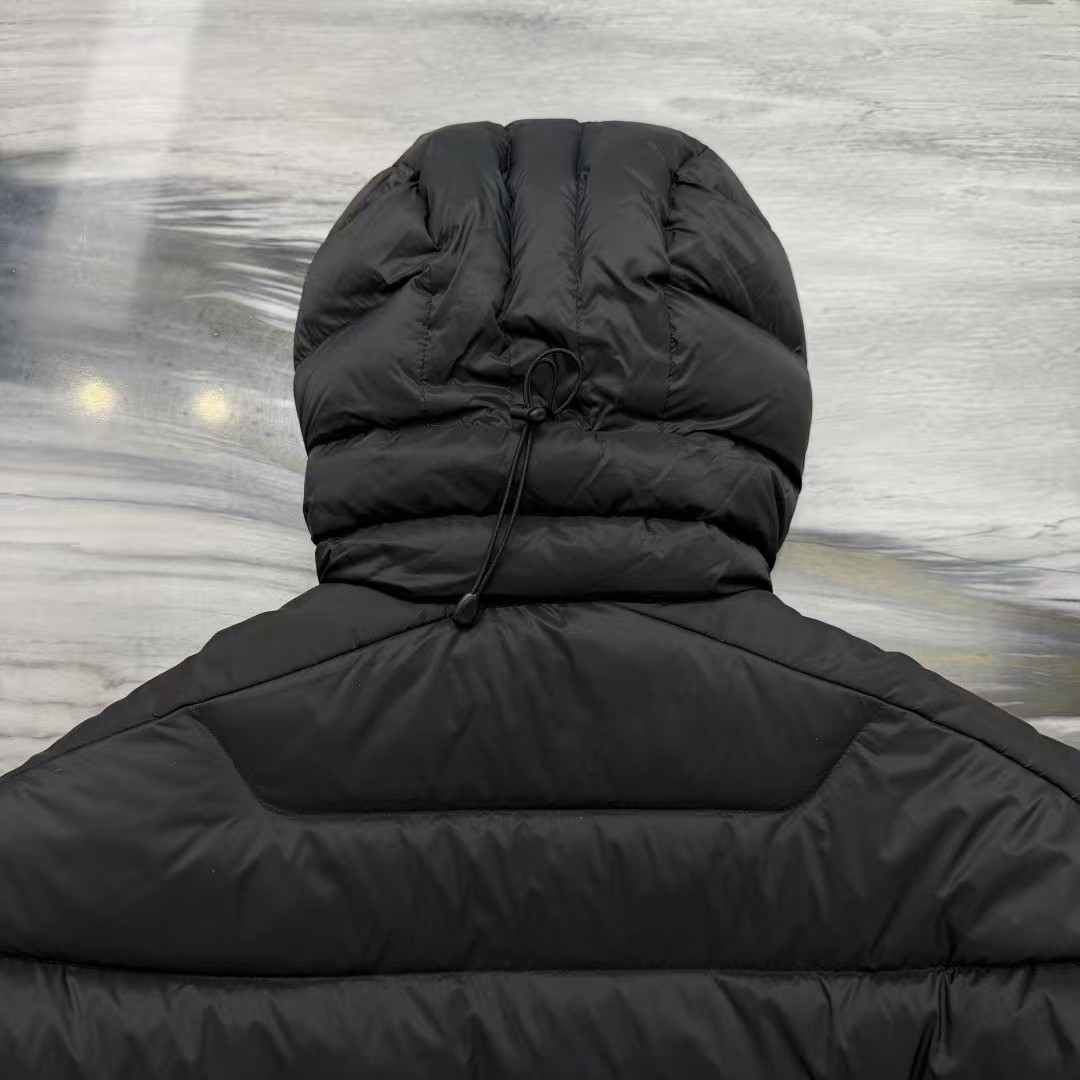 【ARC'TERYX旗艦店】ダウンジャケット 男女兼用 ご好評に付き再入荷！